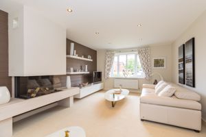 Lounge- click for photo gallery